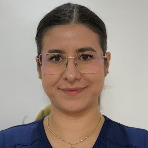 Dr. Codrescu Claudia